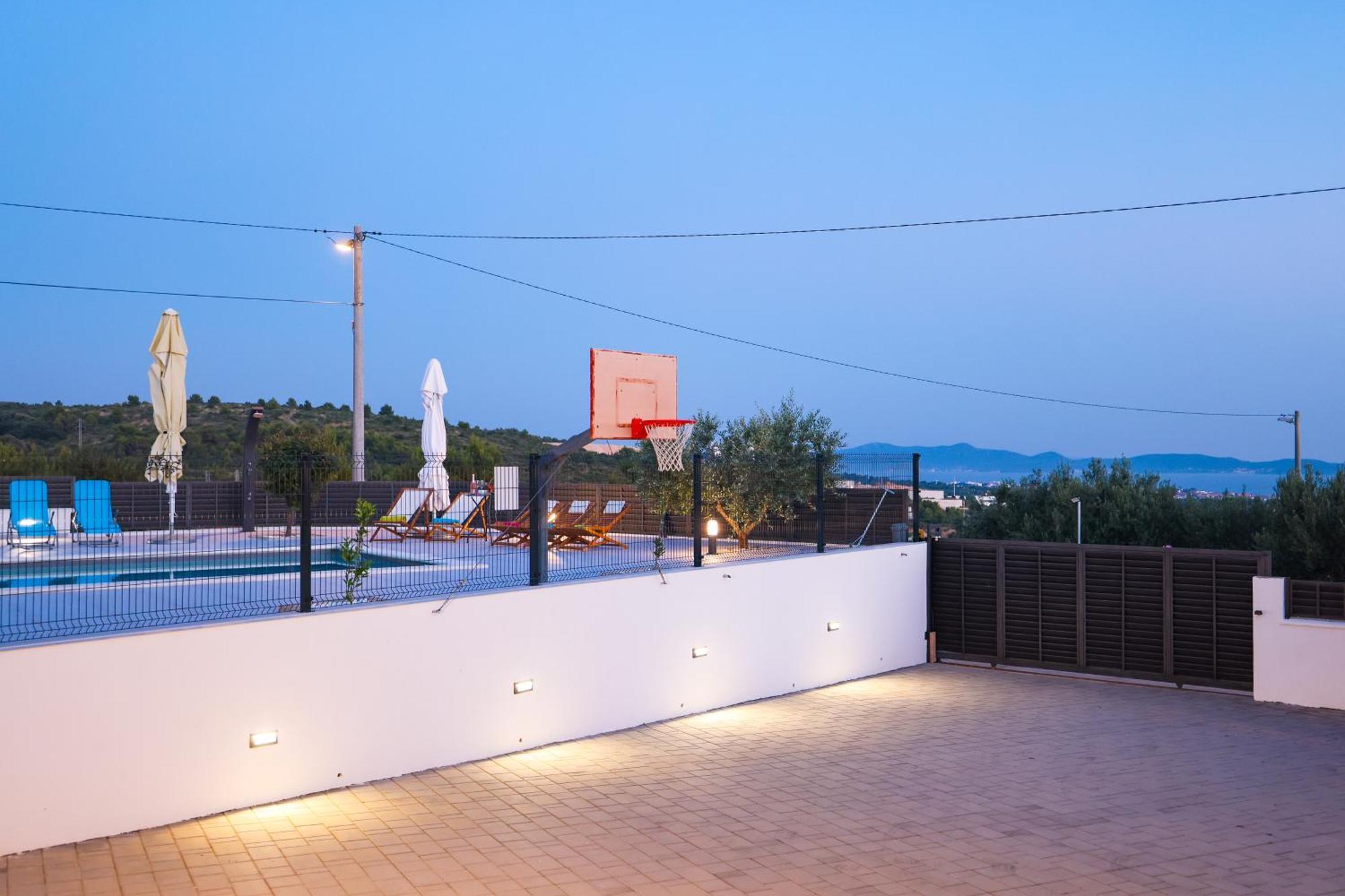 Apartment Villa Anna Zara Esterno foto